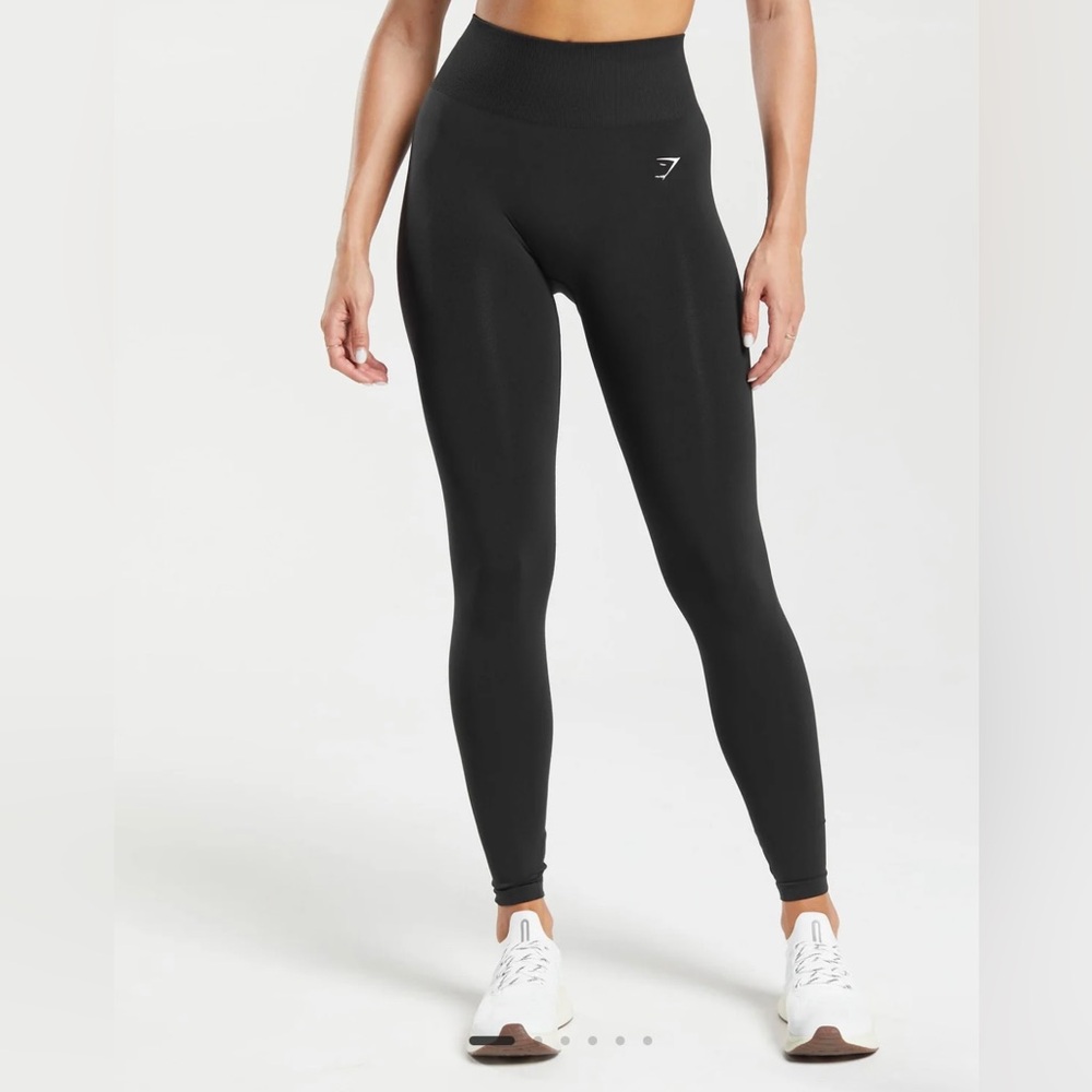 GYMSHARK - BLACK LEGGINGS - US SM